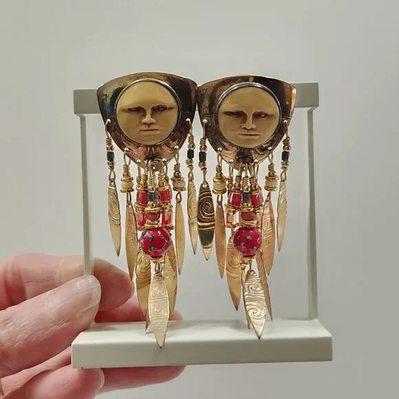 Vintage Rare Tabra "Celestial Moon Face" Dangle Gold Tone Earrings Glass Beads - Picture 1 of 7
